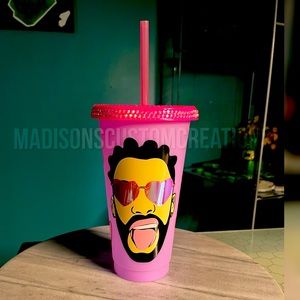 Bad Bunny Inspired 16OZ Color Changing Tumbler.